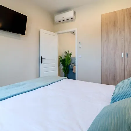 Mirada A La Mezquita דירה